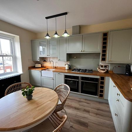 Luxury Penthouse Apartment 洛斯托夫特 外观 照片